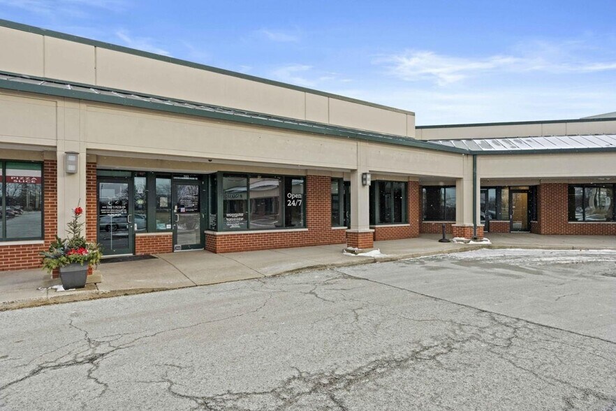 More Photos Of 1111 Dixie Hwy, Beecher Storefront For Sale