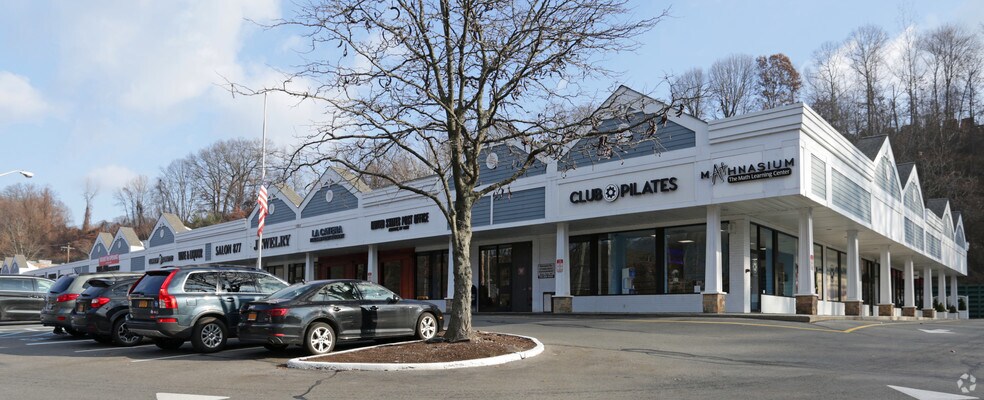More Photos Of 875 Saw Mill River Rd, Ardsley General Retail For Lease