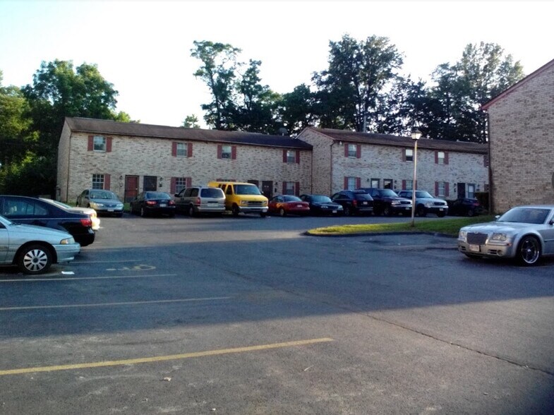 More Photos Of 4090-4096 Cleveland Ave, Columbus Apartments For Sale