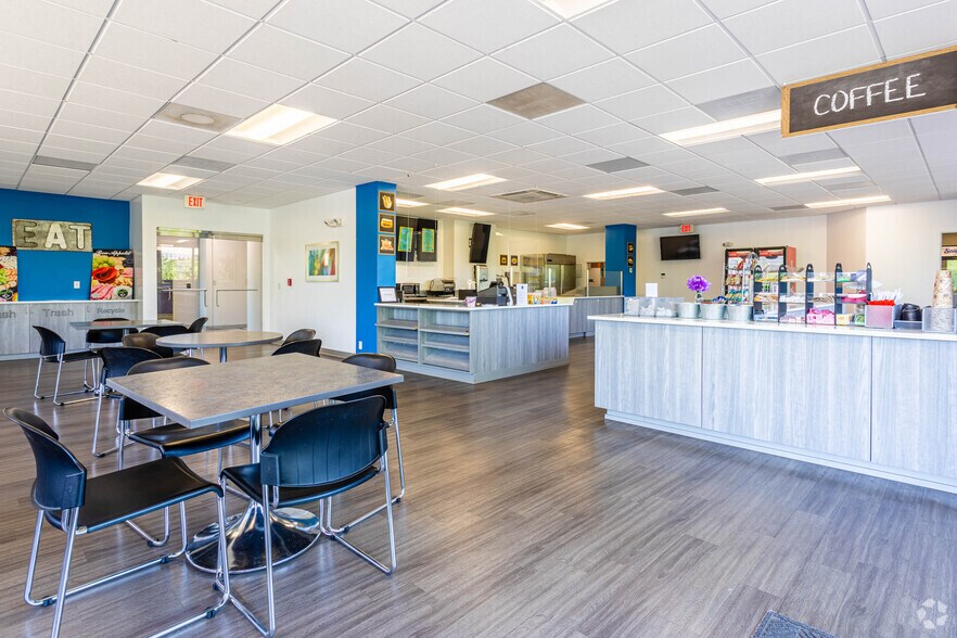 More Photos Of 485 Route 1 S, Iselin Unknown For Lease