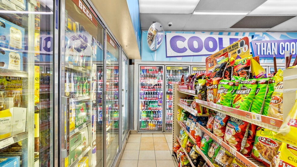 More Photos Of 720 H St, Chula Vista Service Station For Sale