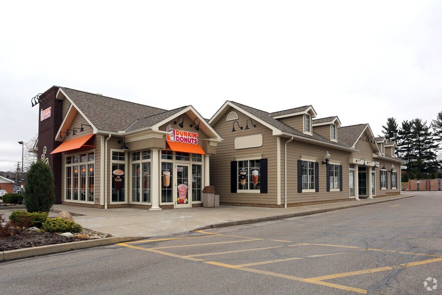 Primary Photo Of 196 Tallmadge Cir, Tallmadge Storefront Retail Office For Lease