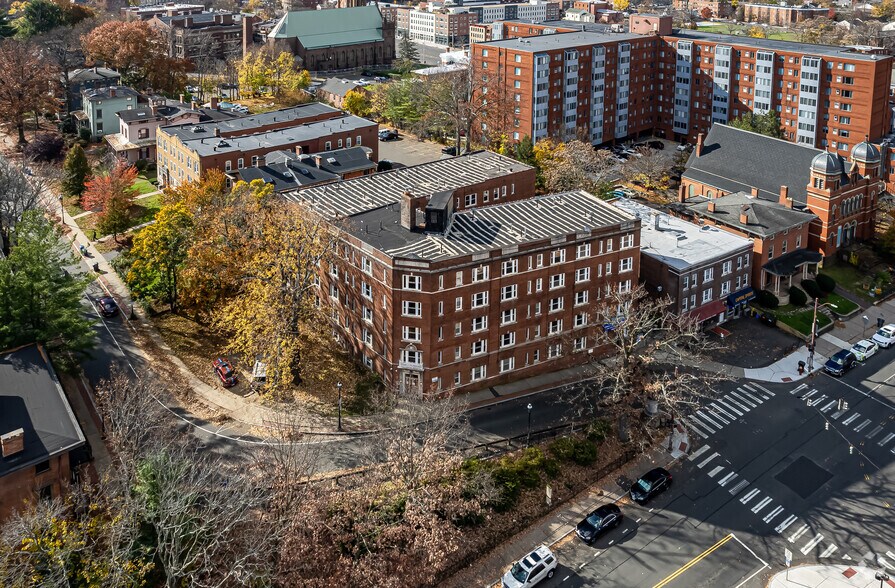 More Photos Of 37-39 Charter Oak Pl, Hartford Apartments For Sale