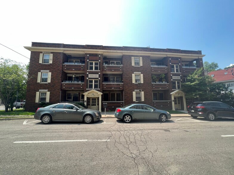 More Photos Of 3 Church St, St Catharines Apartments For Sale