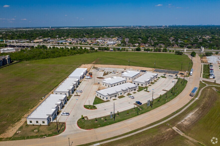More Photos Of 23410 Grand Reserve Dr, Katy Office For Sale