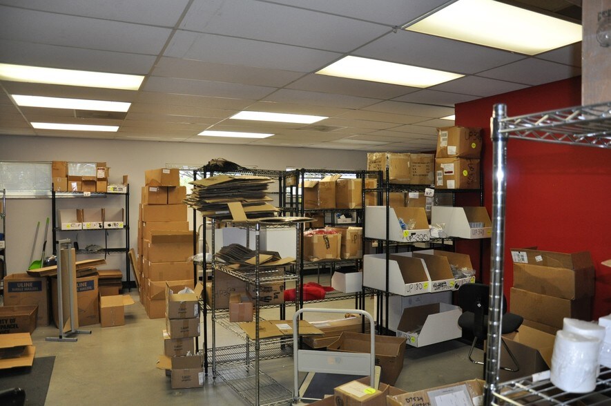 More Photos Of 626 Lakeview Rd, Clearwater Medical For Lease