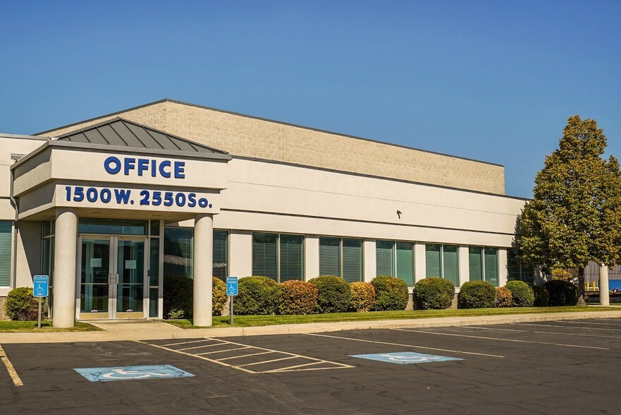 More Photos Of 1468 W 2550 S, Ogden Distribution For Lease