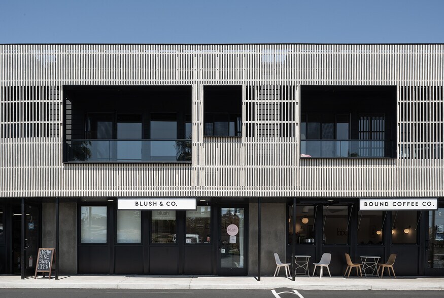 More Photos Of 2110 S Coast Hwy 101, Oceanside Loft Creative Space For Lease