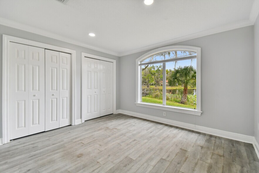 More Photos Of 21859 Sr-54, Lutz Medical For Sale