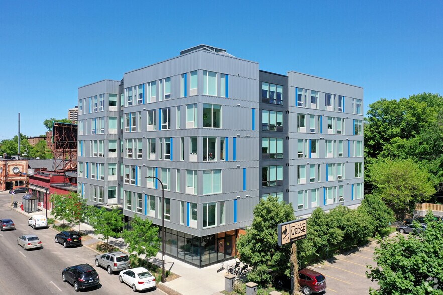 Primary Photo Of 2015 Lyndale Ave, Minneapolis Apartments For Sale