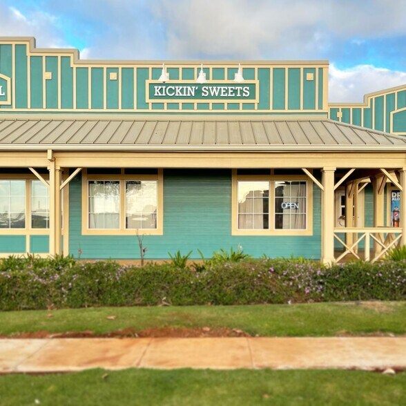 More Photos Of 87-1988 Pakeke St, Waianae Freestanding For Lease