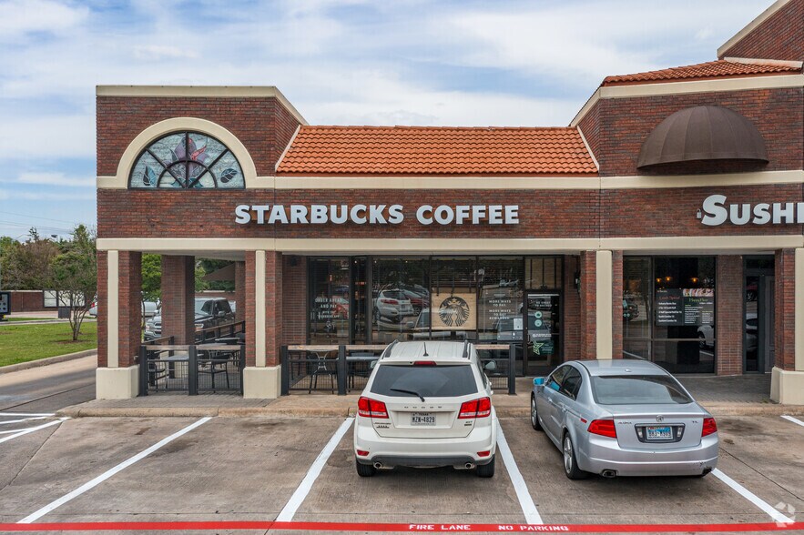 More Photos Of 3000 Custer Rd, Plano General Retail For Lease