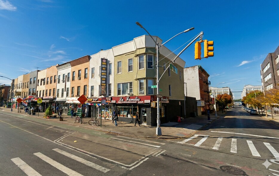 More Photos Of , Brooklyn General Retail For Sale