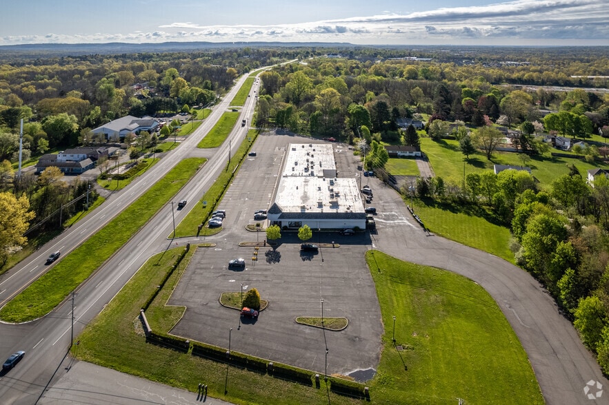 More Photos Of 539 Route 22 E, White House Station Unknown For Lease