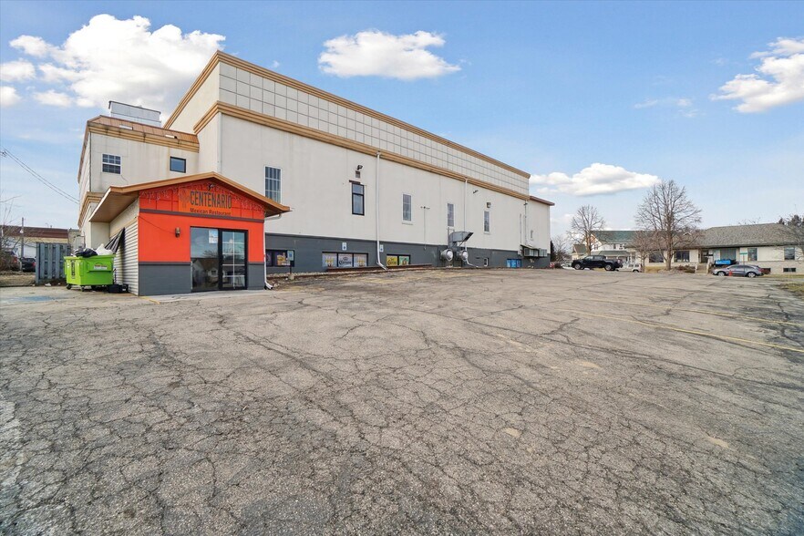 More Photos Of 107 Baker St, Waunakee Storefront Retail Office For Sale