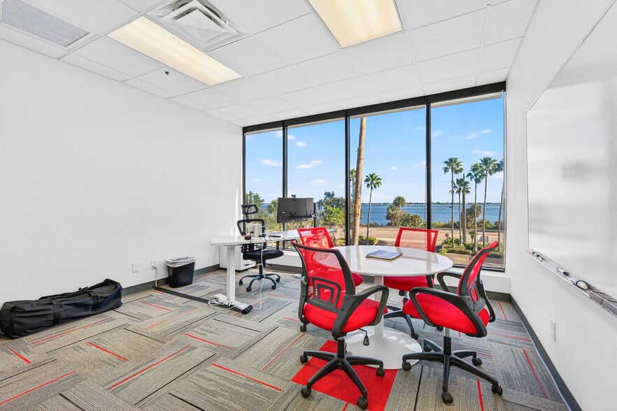 More Photos Of 930 S Harbor City Blvd SW, Melbourne Office For Sale