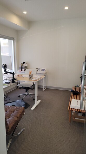 More Photos Of 59 Wilton Rd, Westport Office For Lease