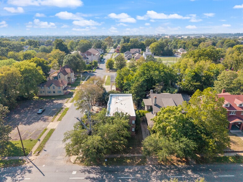 More Photos Of 1520 Broadway St, Little Rock Multifamily For Sale