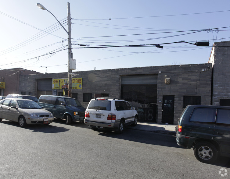 Primary Photo Of 720-728 Chester St, Brooklyn Warehouse For Sale