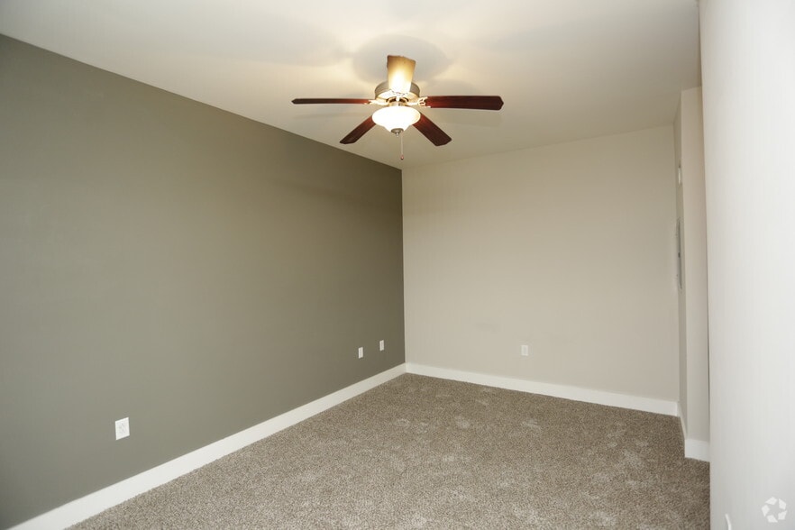 More Photos Of 759 Vermont Ave, Kansas City Apartments For Sale