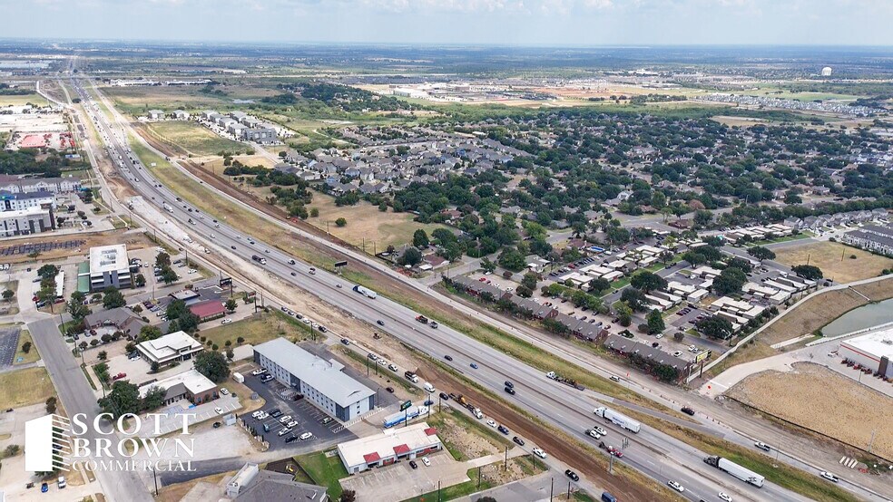 More Photos Of 4232 I-35, Denton Medical For Sale