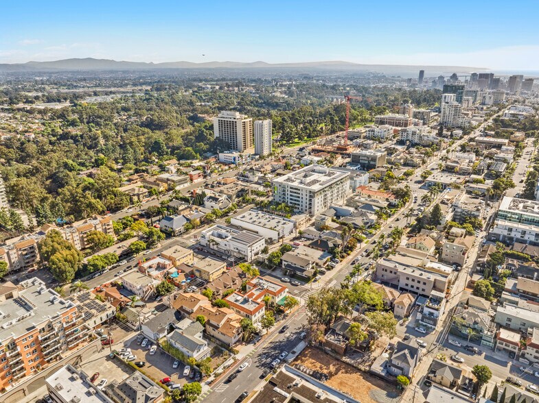 More Photos Of 3636 5th Ave, San Diego Office For Lease