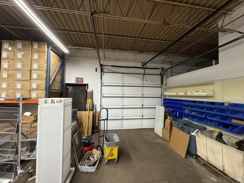 More Photos Of 1501 W Main St, Oklahoma City Industrial For Sale