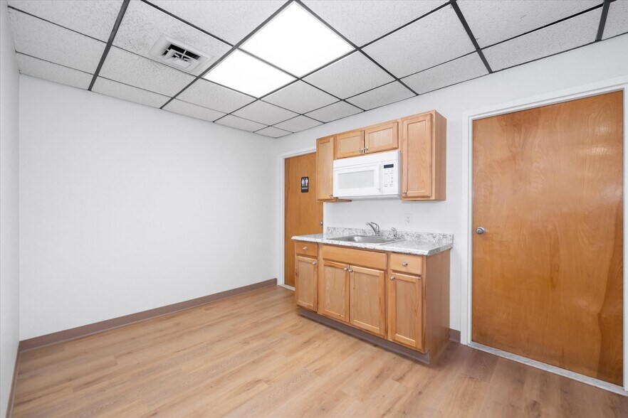 More Photos Of 1719 Delaware Ave, Wilmington Loft Creative Space For Sale