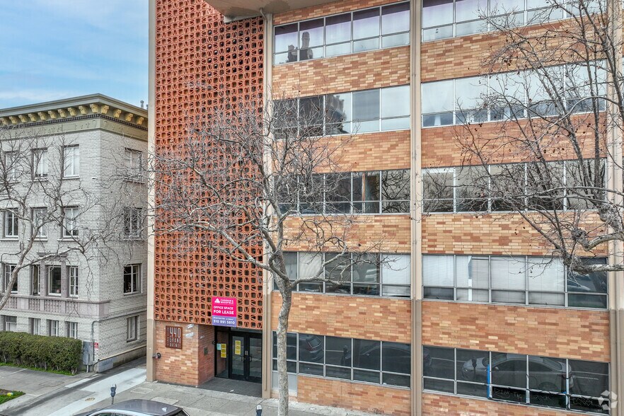 More Photos Of 440 Grand Ave, Oakland Office For Lease