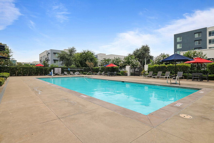 More Photos Of 4863 Willow Rd, Pleasanton Apartments For Lease