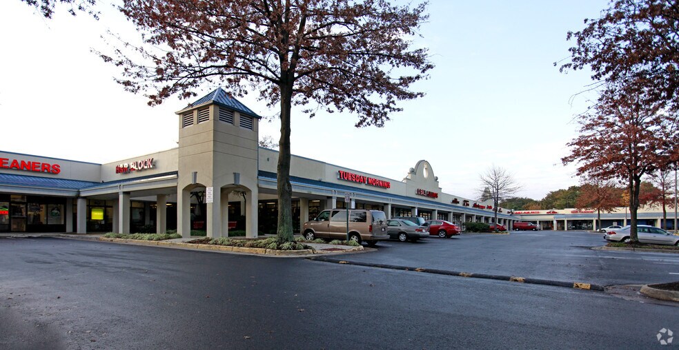 More Photos Of 6206-6230 Rolling Rd, Springfield Unknown For Lease