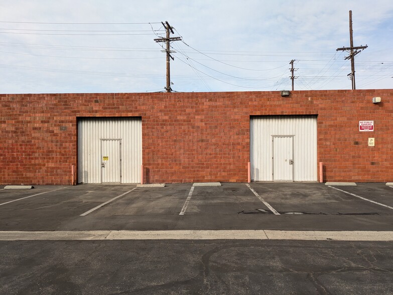 Primary Photo Of 902-912 W 223rd St, Torrance Warehouse For Lease