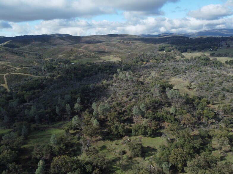 More Photos Of 5877 State 49 hwy, Mariposa Land For Sale