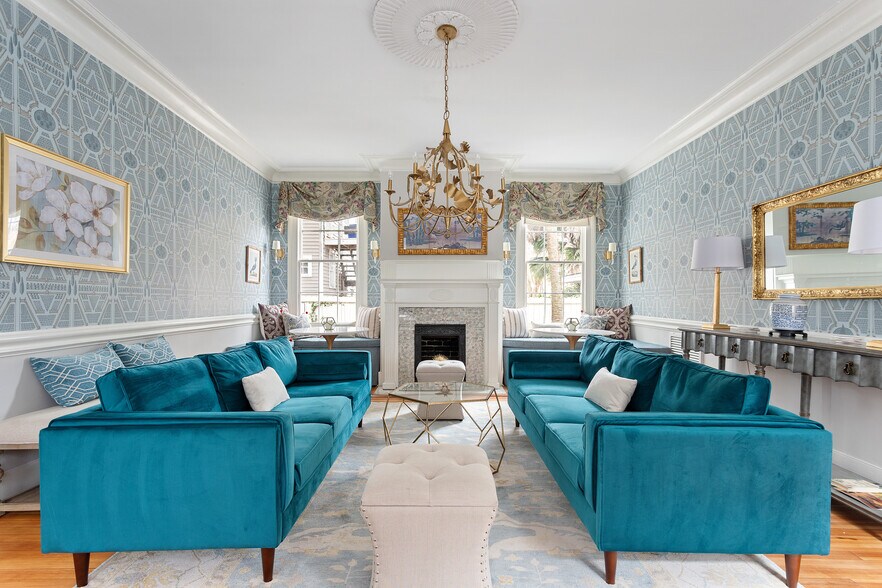 More Photos Of 184 Ashley Ave, Charleston Specialty For Sale