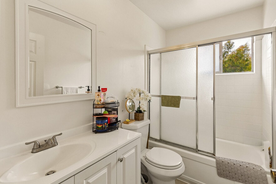 More Photos Of 2388 Karen Dr, Santa Clara Apartments For Sale