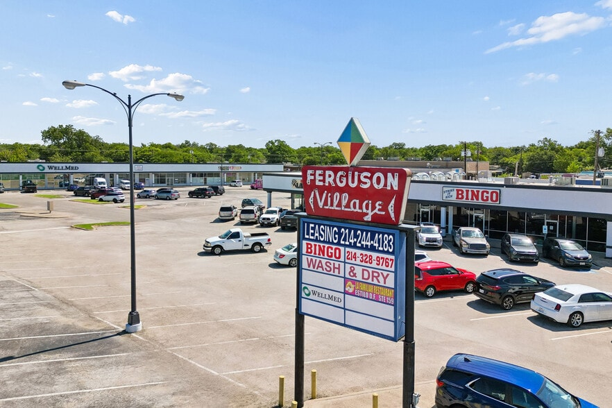 Primary Photo Of 9888 Ferguson Rd, Dallas Unknown For Lease