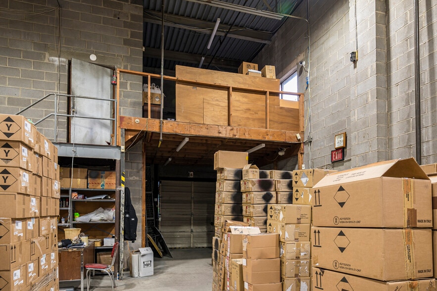 More Photos Of 29 Grove St, South Hackensack Warehouse For Sale