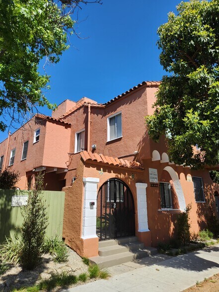 More Photos Of 1217 Cedar Ave, Long Beach Apartments For Sale