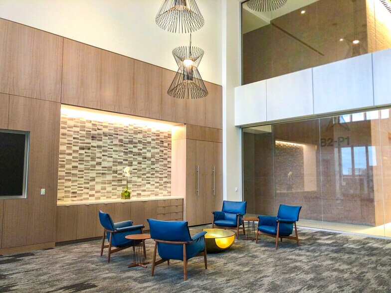 More Photos Of 1221 McKinney St, Houston Office For Lease