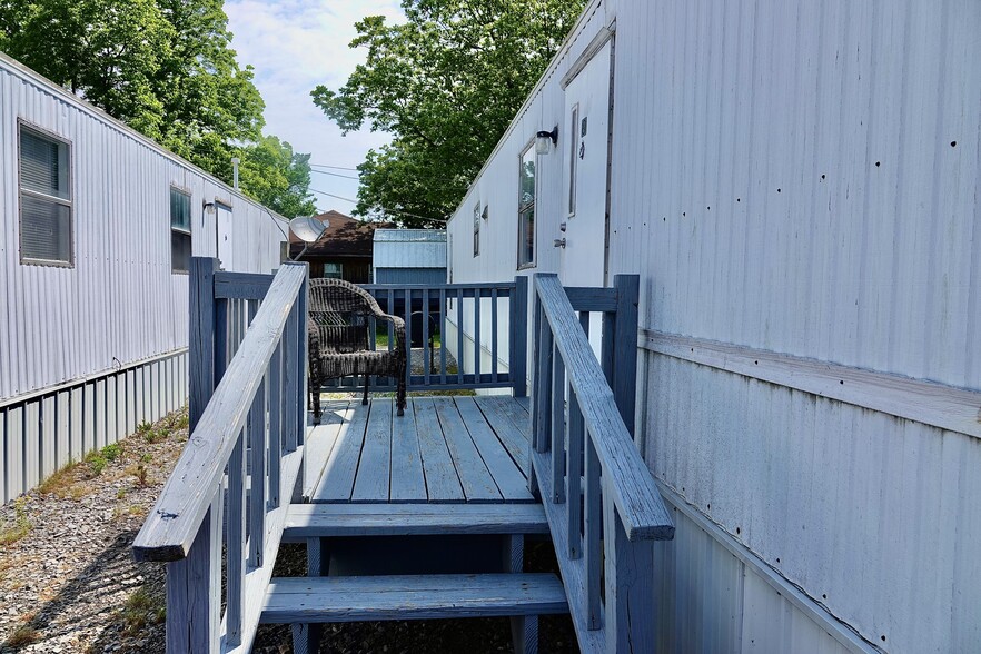 More Photos Of , Hornbeak Unknown For Sale