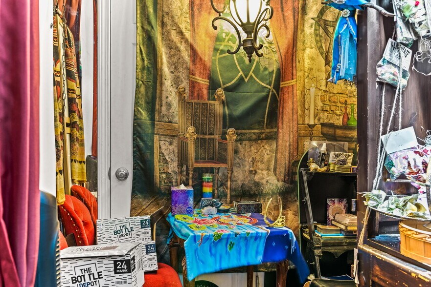 More Photos Of 521 Saint Philip St, New Orleans Storefront Retail Residential For Sale