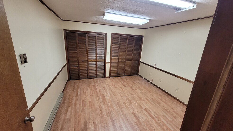 More Photos Of 4109 Robinson St, Covington Freestanding For Sale