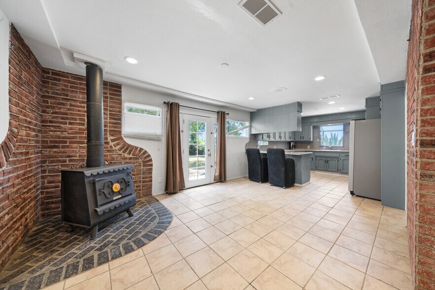 More Photos Of 8241 Koch Rd, Bakersfield Land For Sale