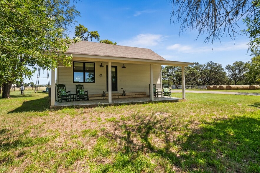 More Photos Of 17 Old Fredericksburg Rd, Boerne Land For Sale