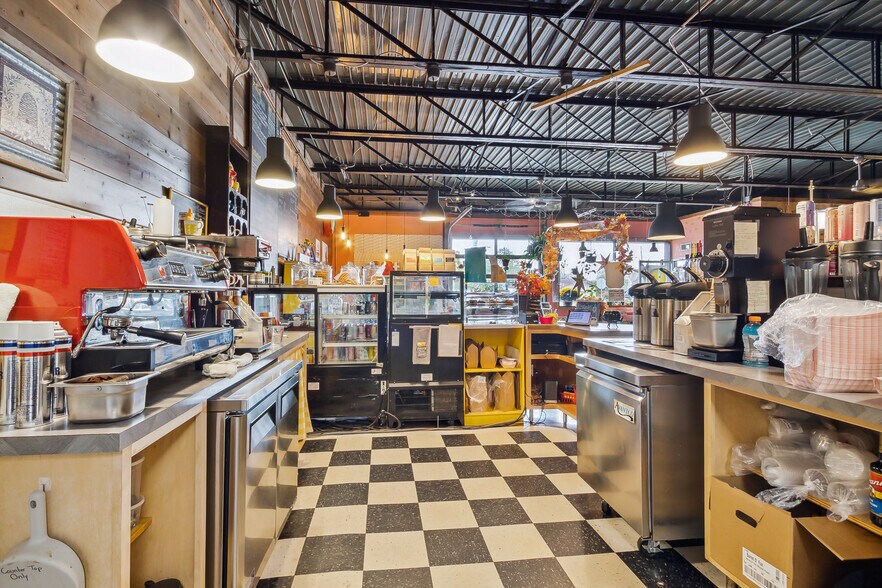 More Photos Of 103 Main St N, Aurora Restaurant For Sale