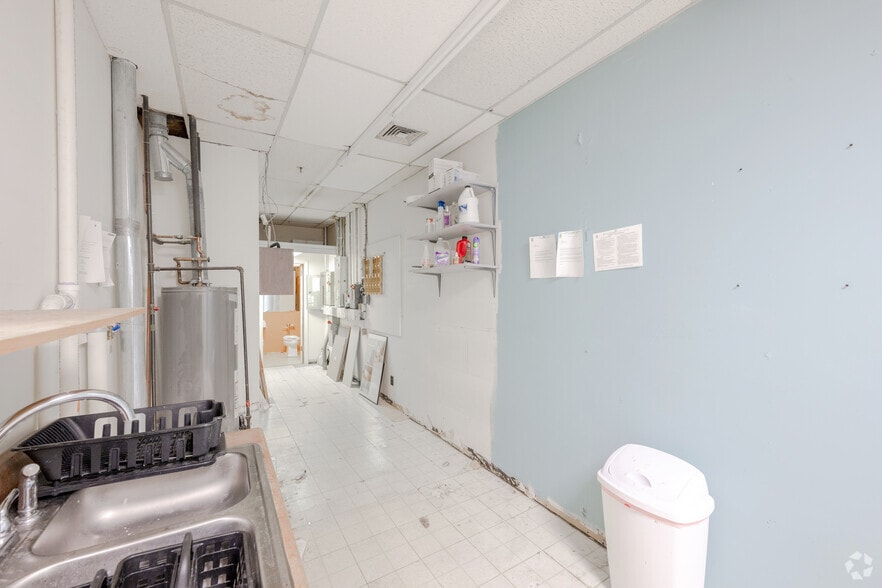 More Photos Of 263 Social St, Woonsocket Freestanding For Lease