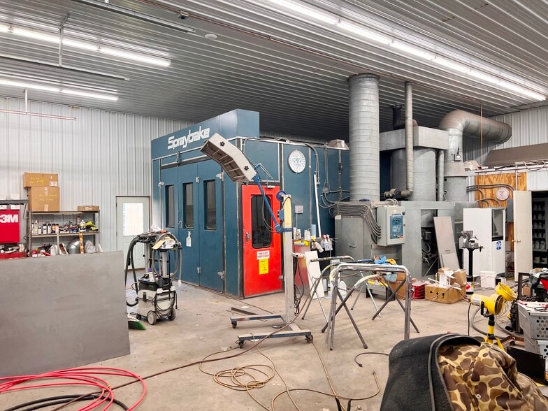 More Photos Of 7300 MN-6, Remer Auto Repair For Sale