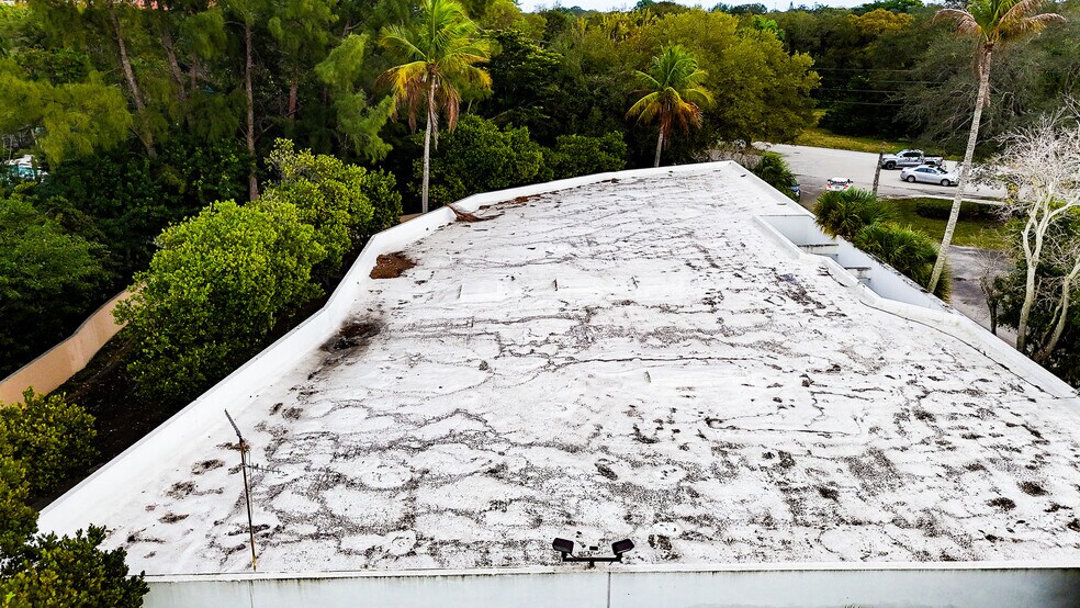 More Photos Of 3467 W Hillsboro Blvd, Deerfield Beach Office For Sale