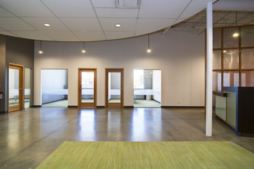 More Photos Of 677 S Colorado Blvd, Denver Office For Sale