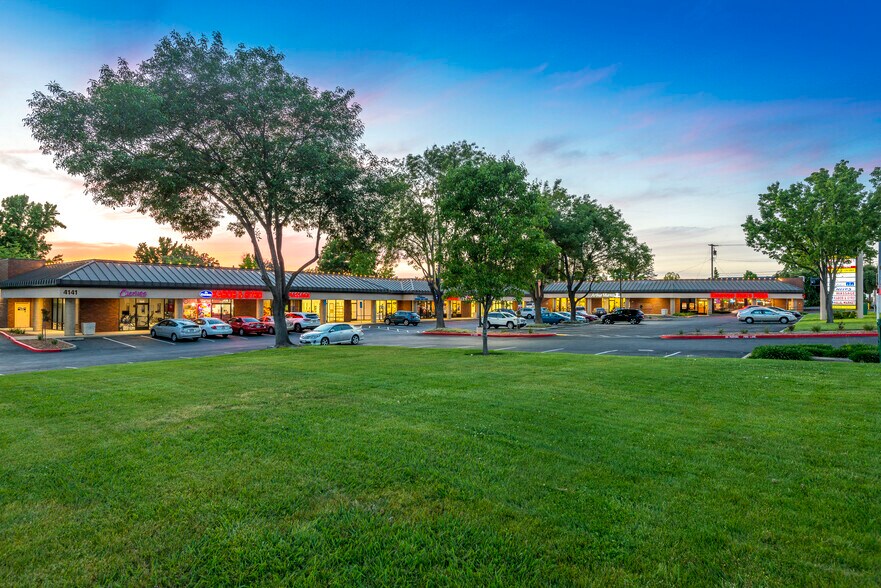 More Photos Of 4141 Manzanita, Carmichael Unknown For Lease